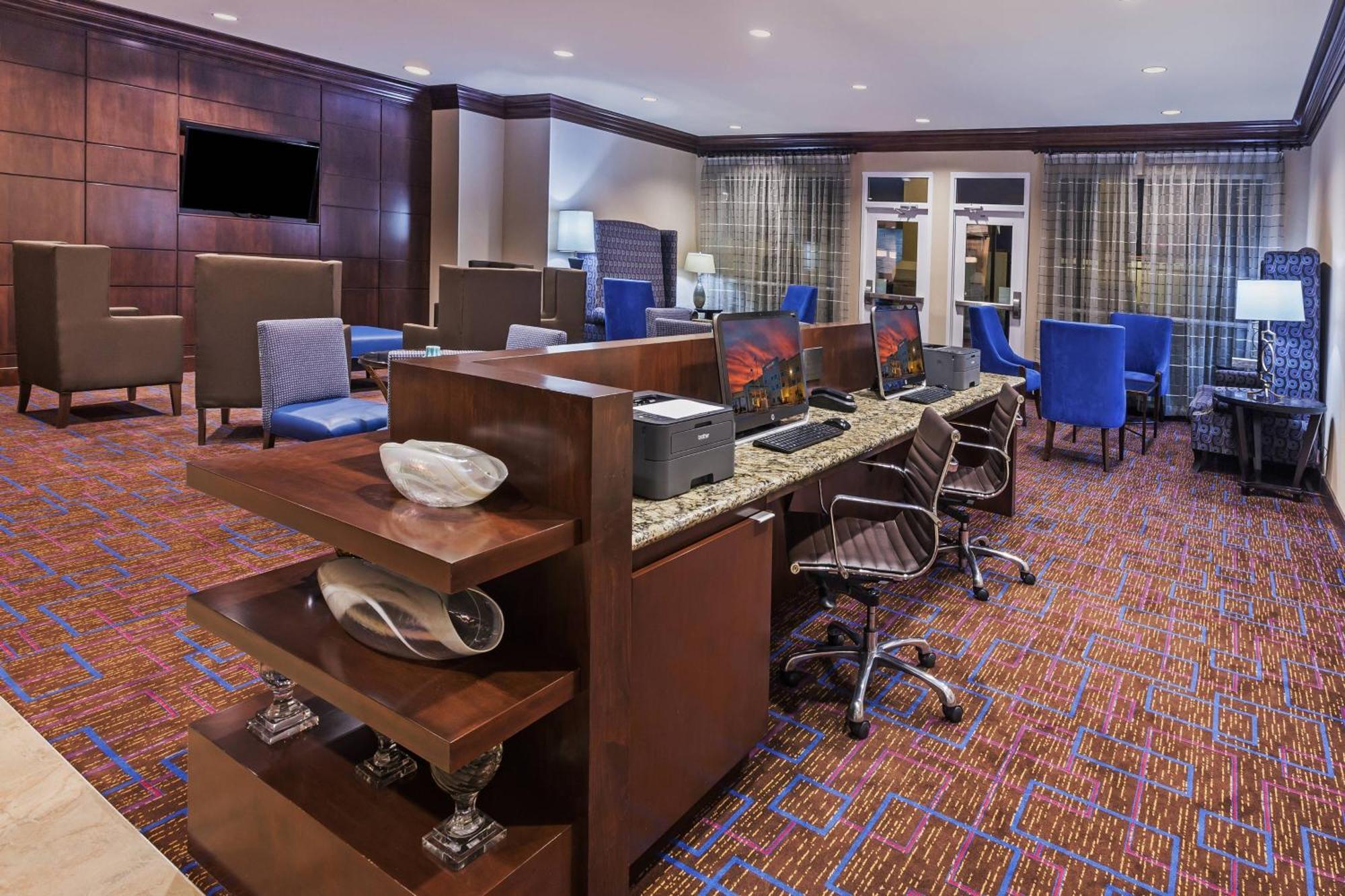 คอร์ตยาร์ด โอเดสซา Hotel ภายนอก รูปภาพ